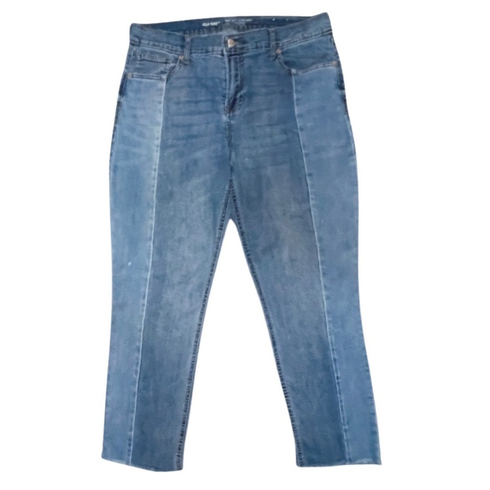 OLD NAVY Mid-rise Cropped Jeans - Picture 2 of 13